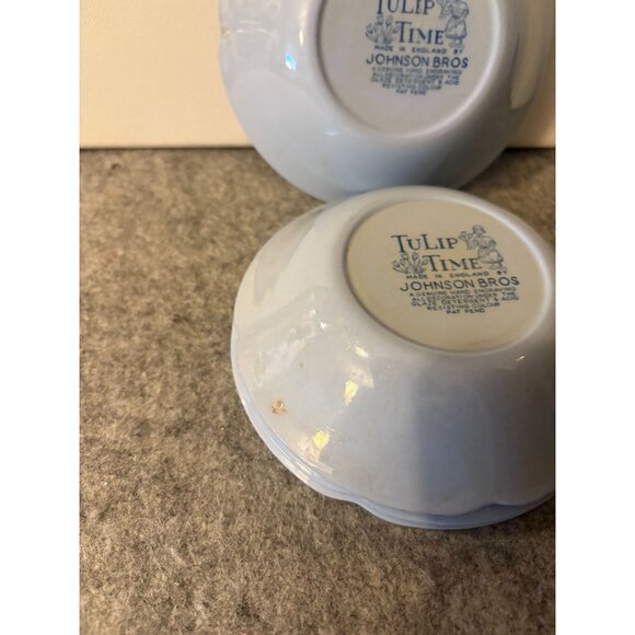 Johnson Brothers Blue Tulip Time 5" Berry/Dessert Bowls # 3025 - Picture 6 of 7